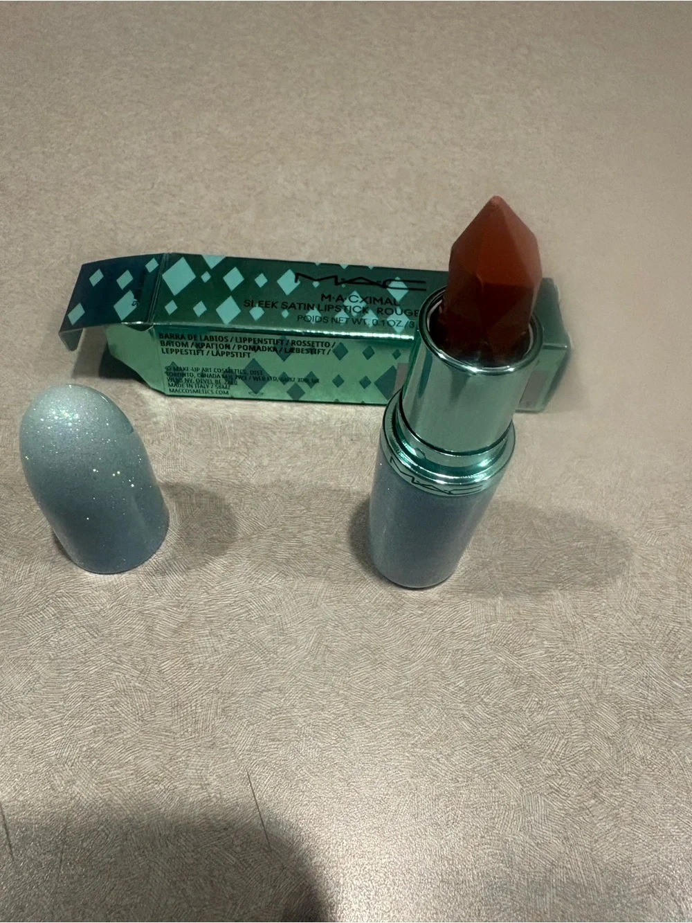 MAC Mint Green Lipstick - Shimmery Aqua Case